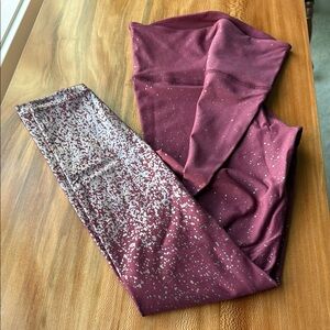 Beyond Yoga Burgundy Speckled Leggings